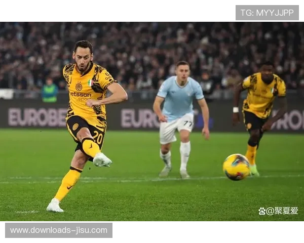 哈坎·恰尔汗奥卢成为自2018赛季以来意甲创造机会最多球员 哈坎·恰尔汗奥卢成为自2018赛季以来意甲创造机会最多球员